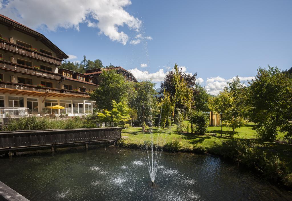 Parkhotel Tristachersee Lienz Exterior photo