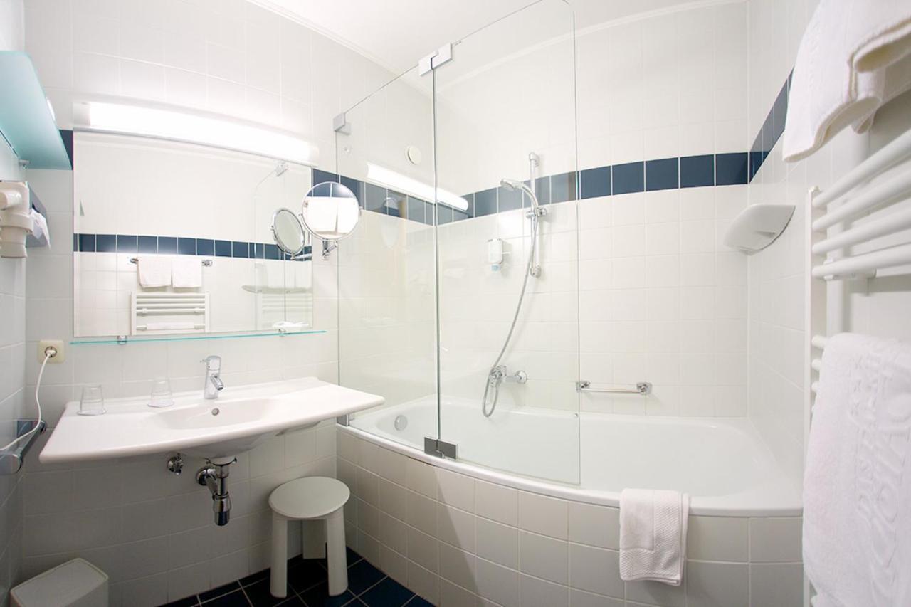 Parkhotel Tristachersee Lienz Room photo
